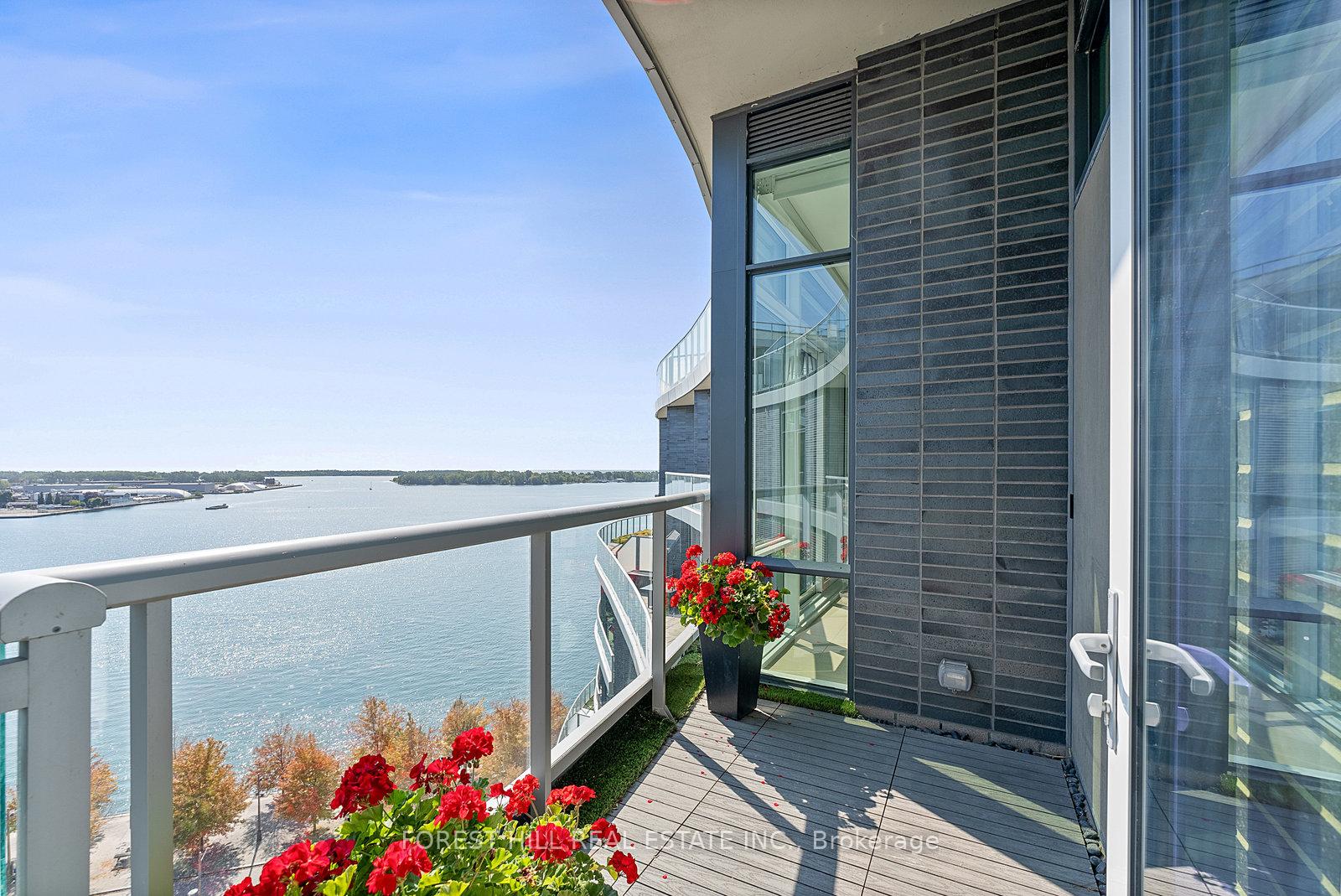 1 Edgewater Drive SPH #07