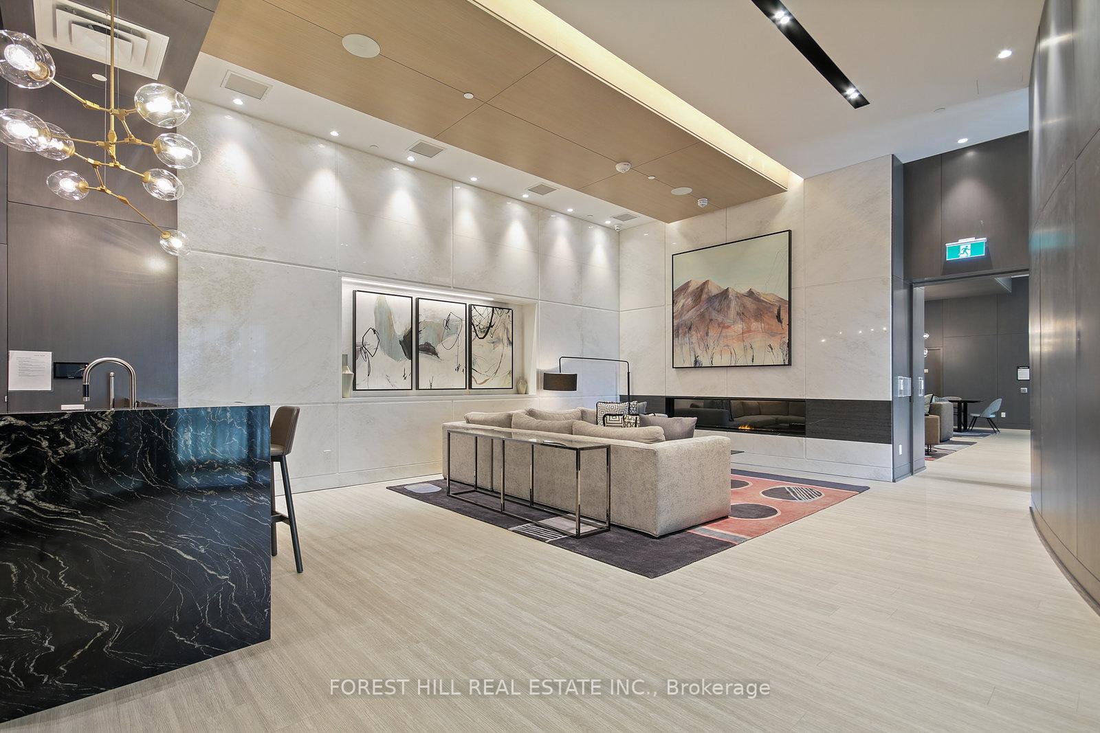 1 Edgewater Drive SPH #07