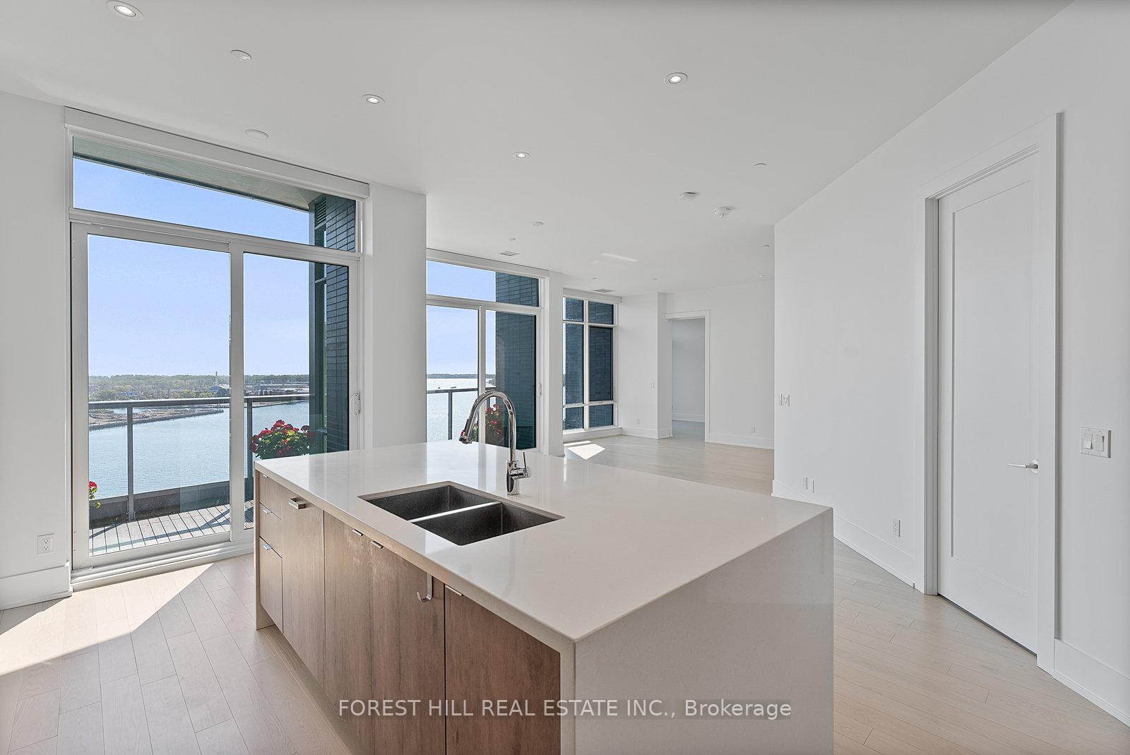 1 Edgewater Drive SPH #07