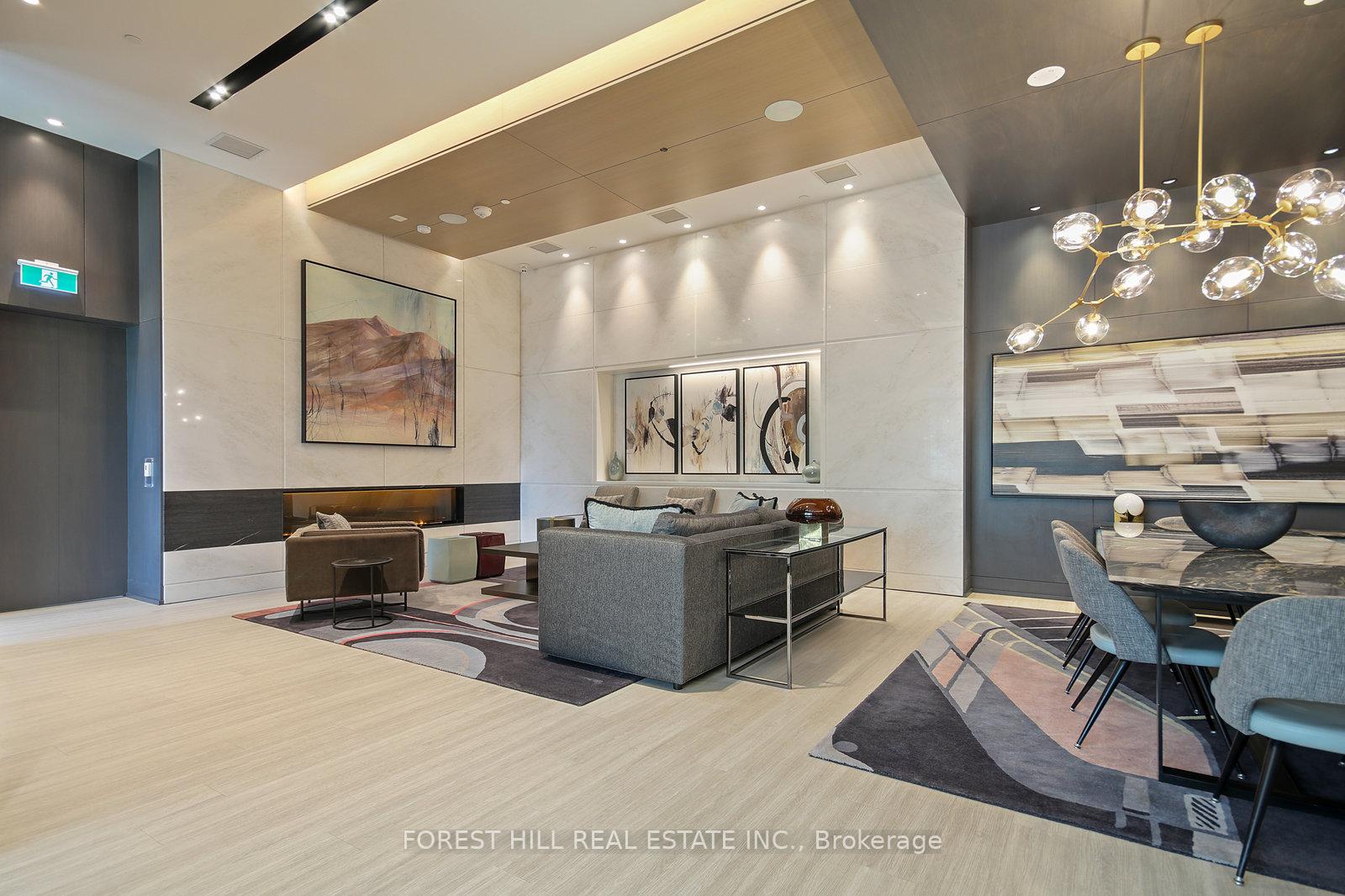 1 Edgewater Drive SPH #07