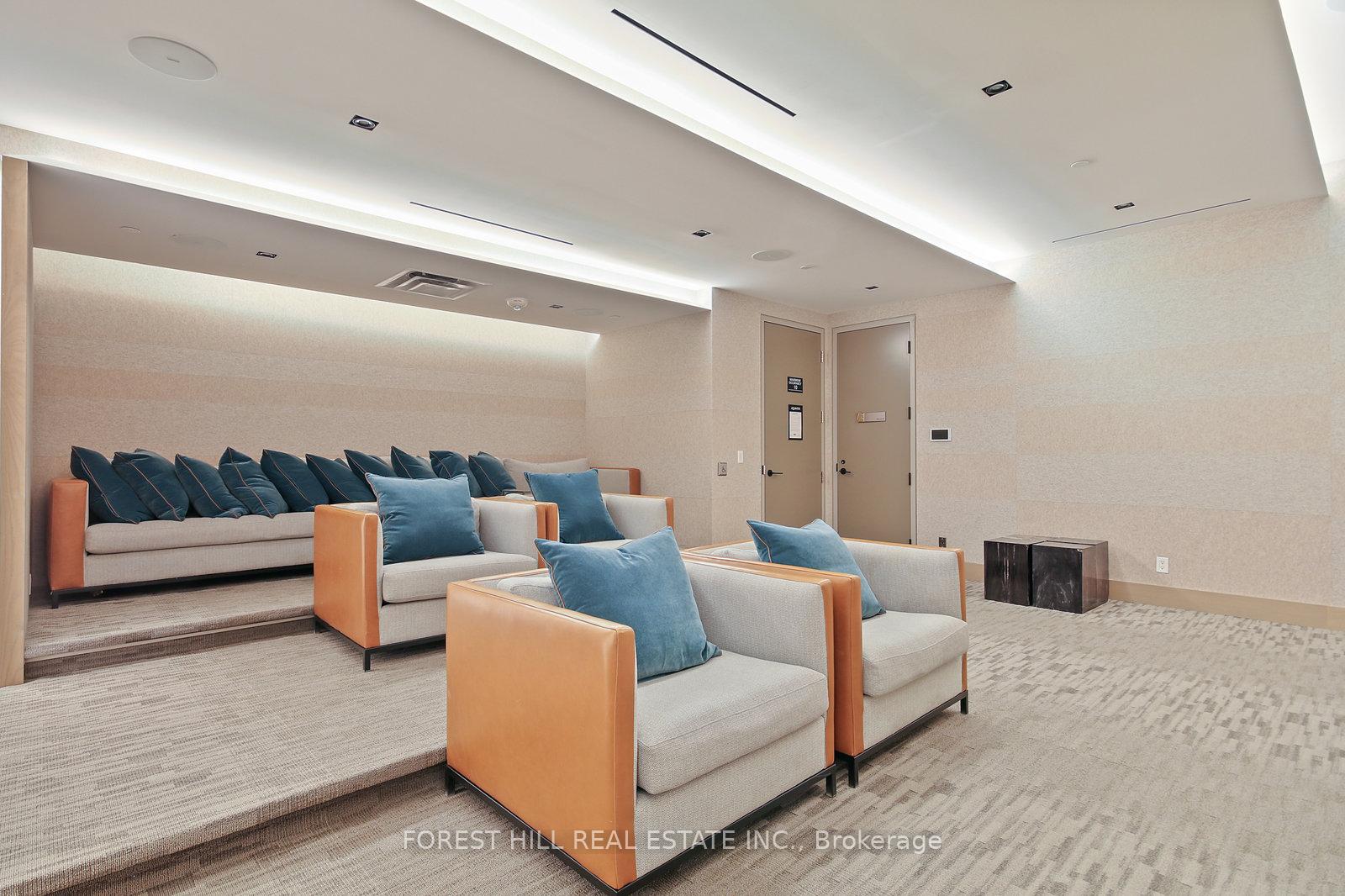 1 Edgewater Drive SPH #07