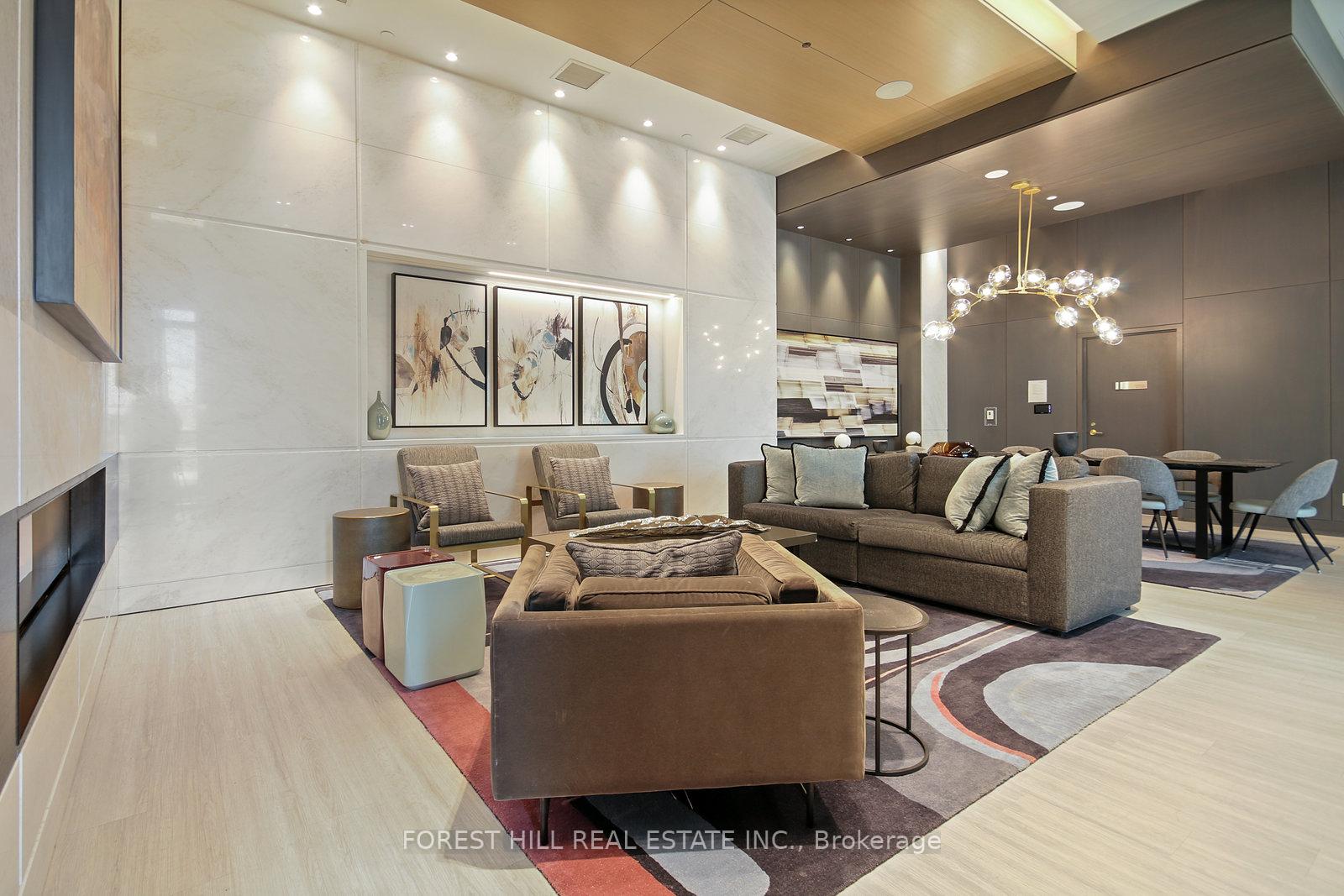 1 Edgewater Drive SPH #07