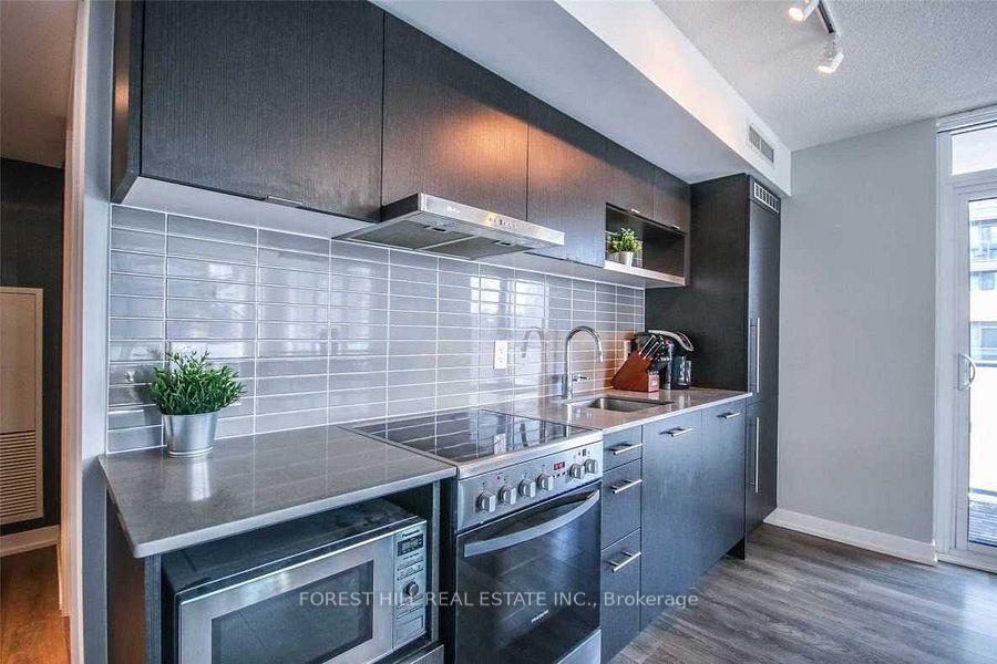 365 Church Street 1711