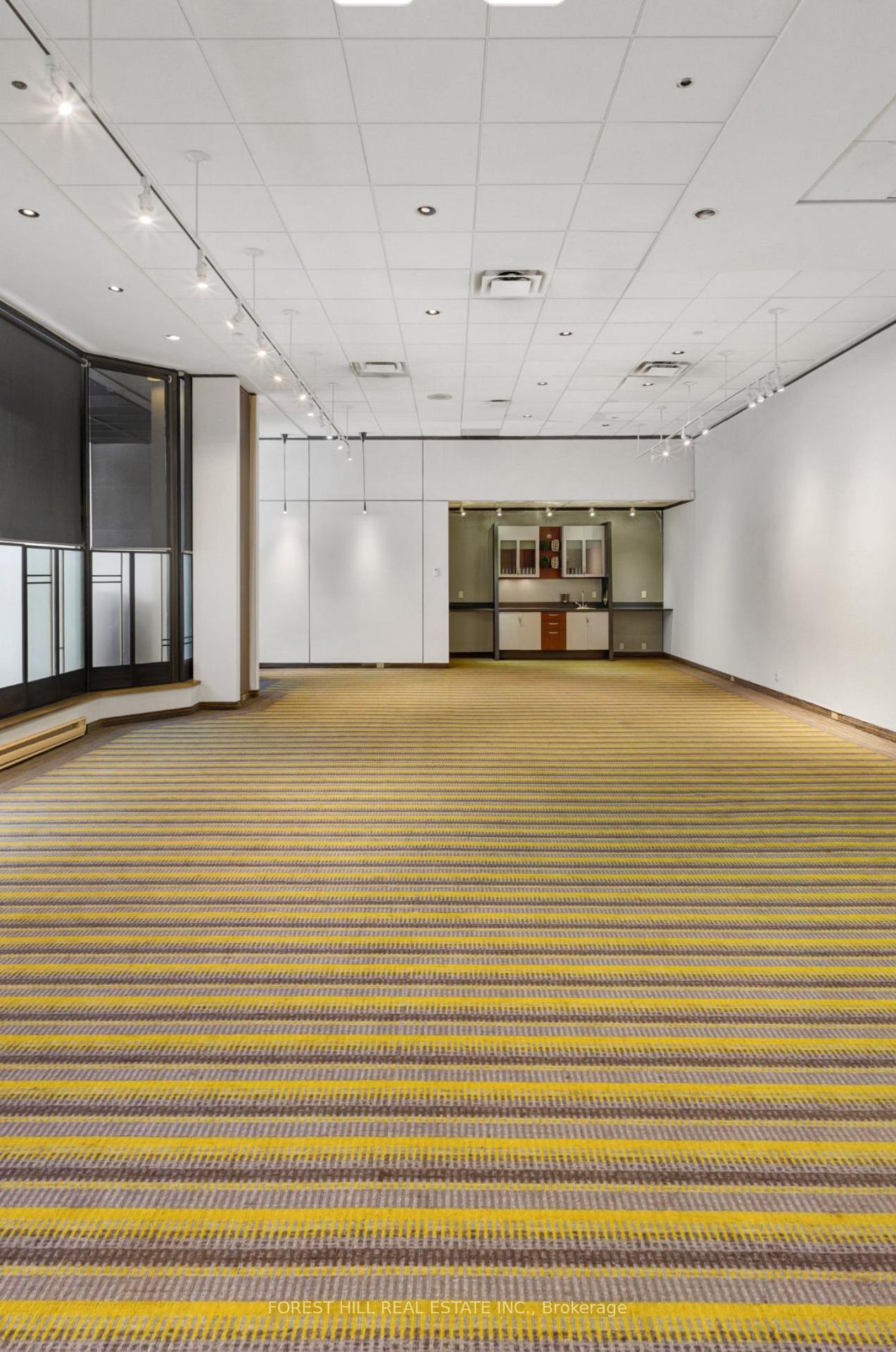 33 Gerrard Street W CHELSEA HOTEL (Gerrard)