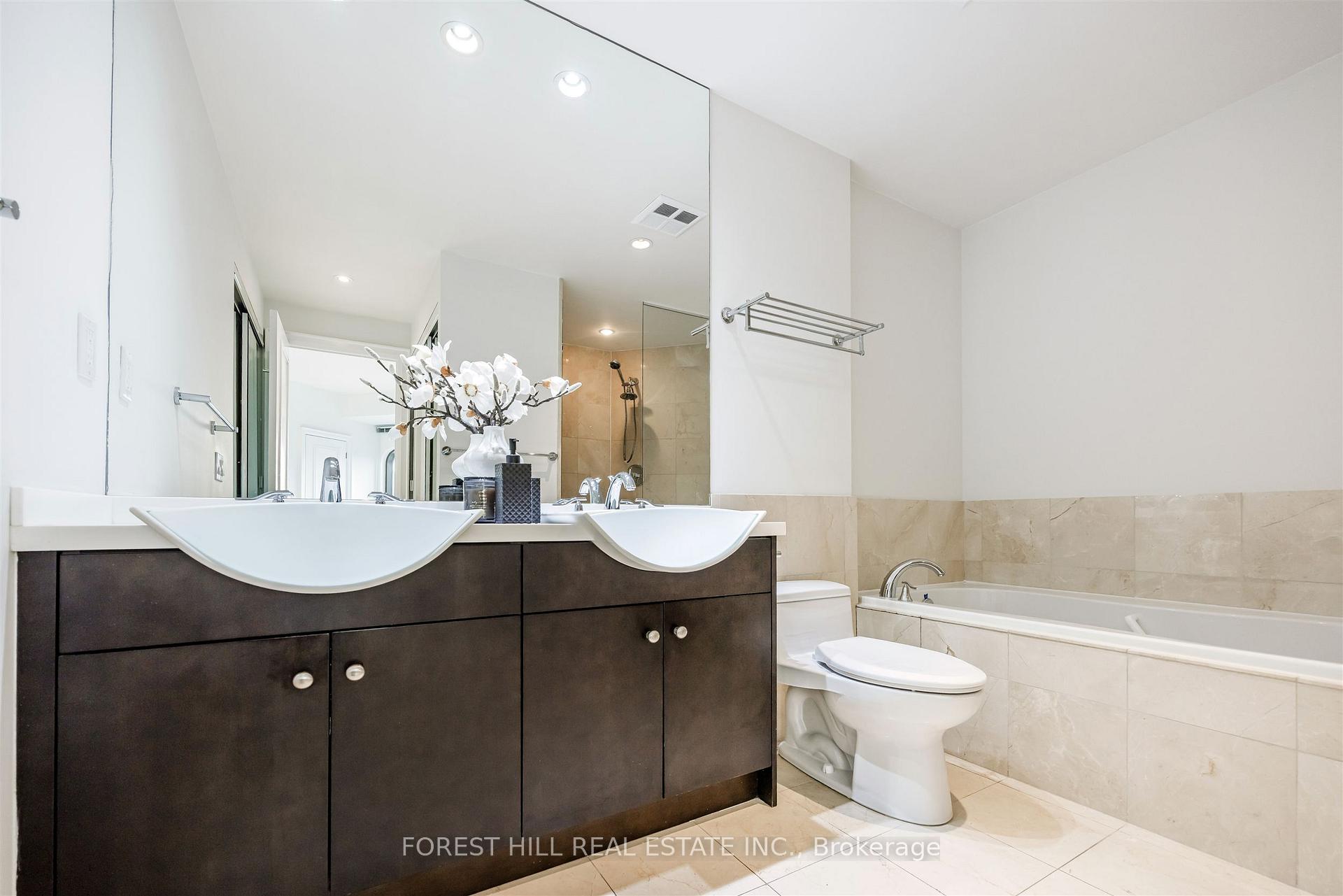 3 McAlpine Street 501