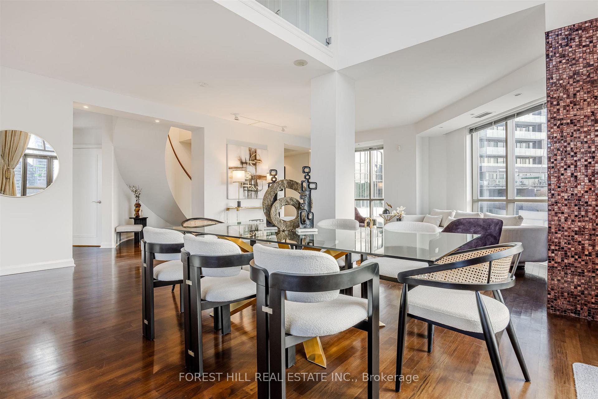 3 McAlpine Street 501