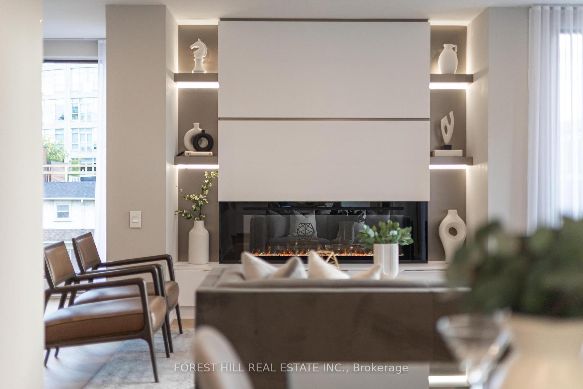 342 Spadina Road 301