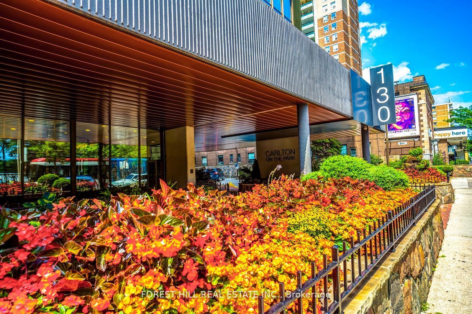 130 Carlton Street 1505