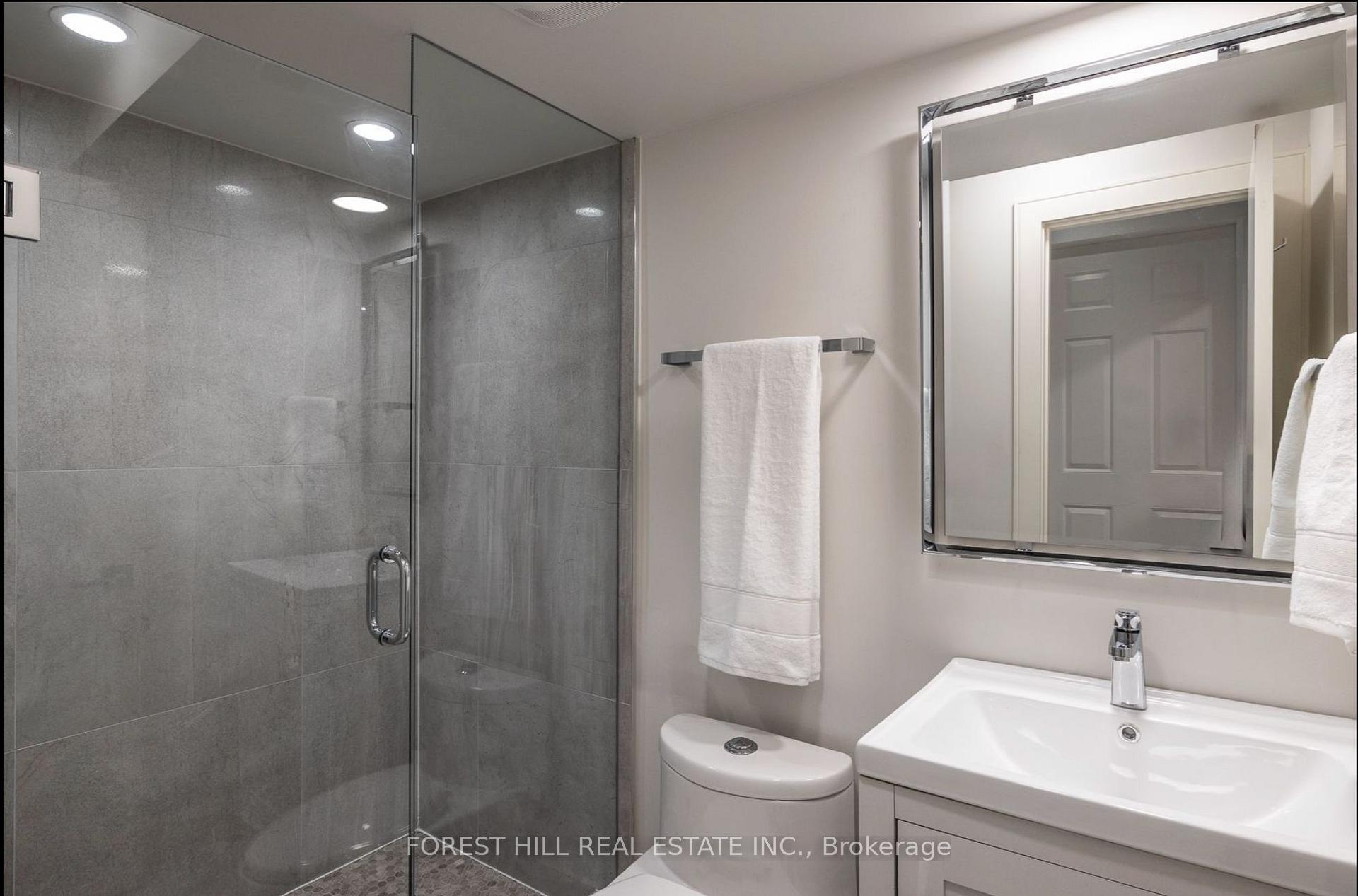 143 Hillsdale Avenue E