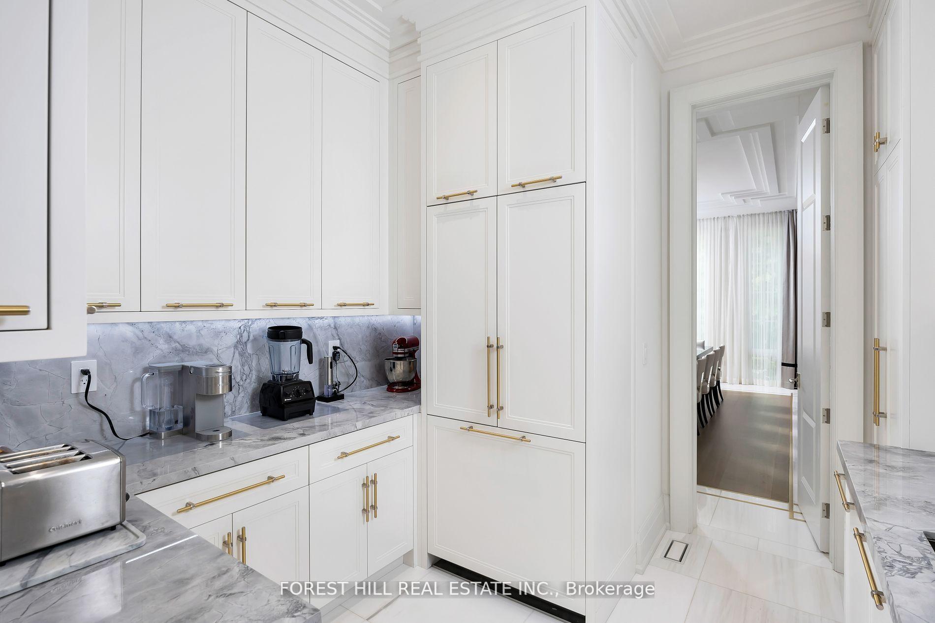 239 Cortleigh Boulevard