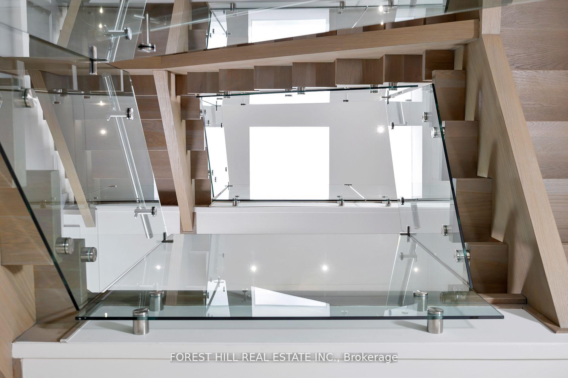 239 Cortleigh Boulevard