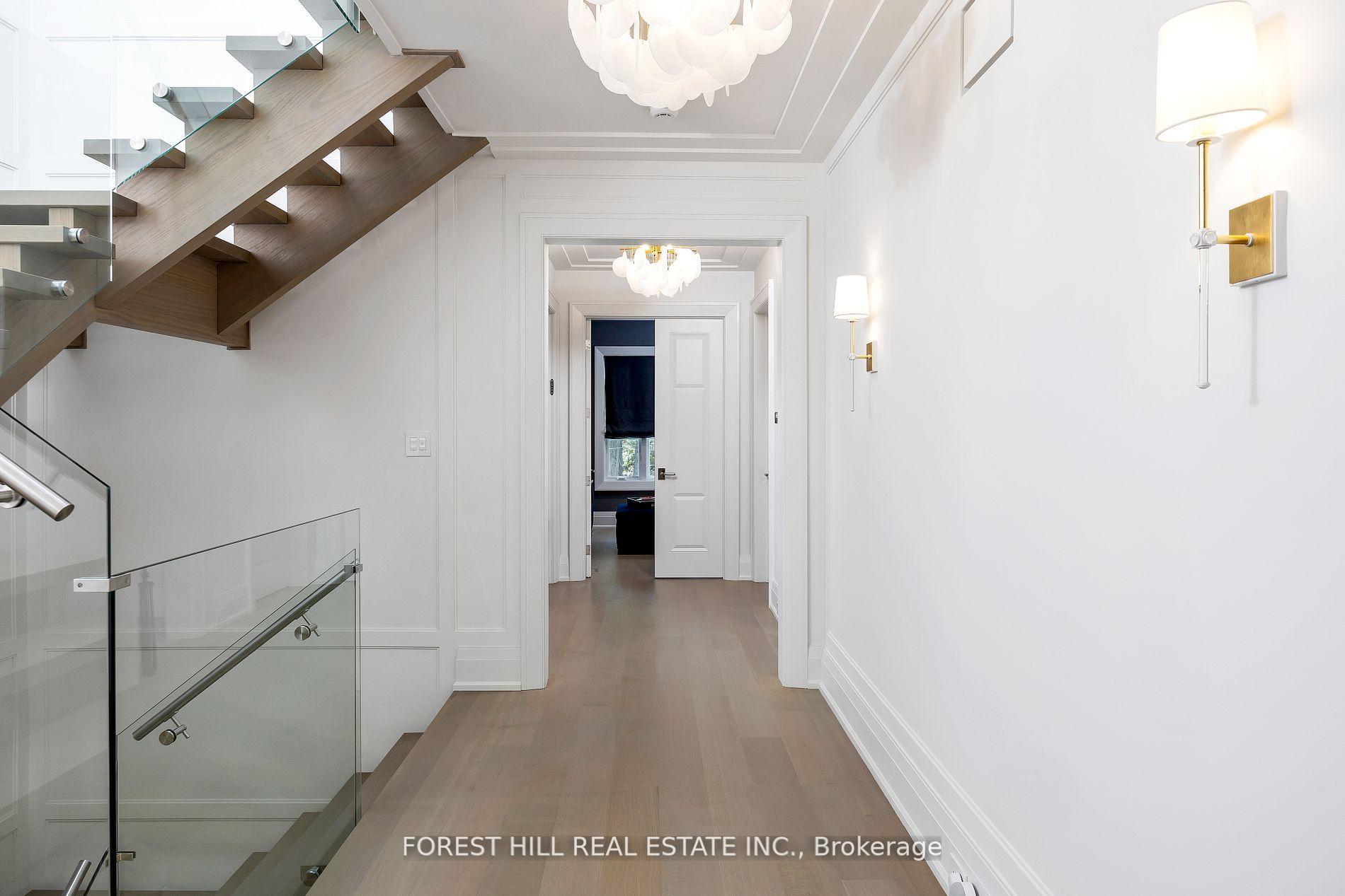 239 Cortleigh Boulevard