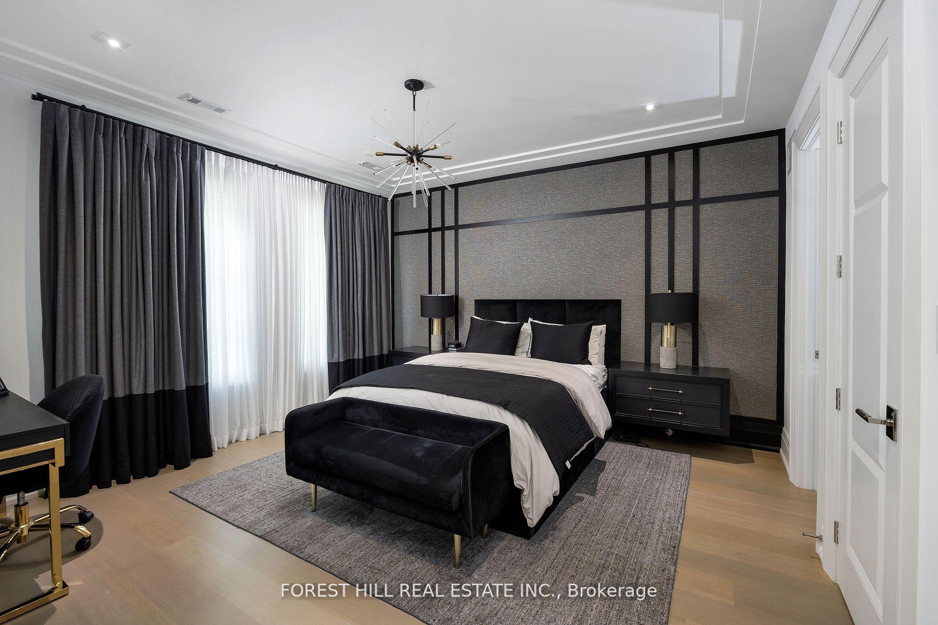 239 Cortleigh Boulevard