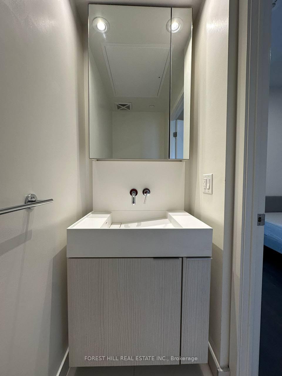 20 Richardson Street 405