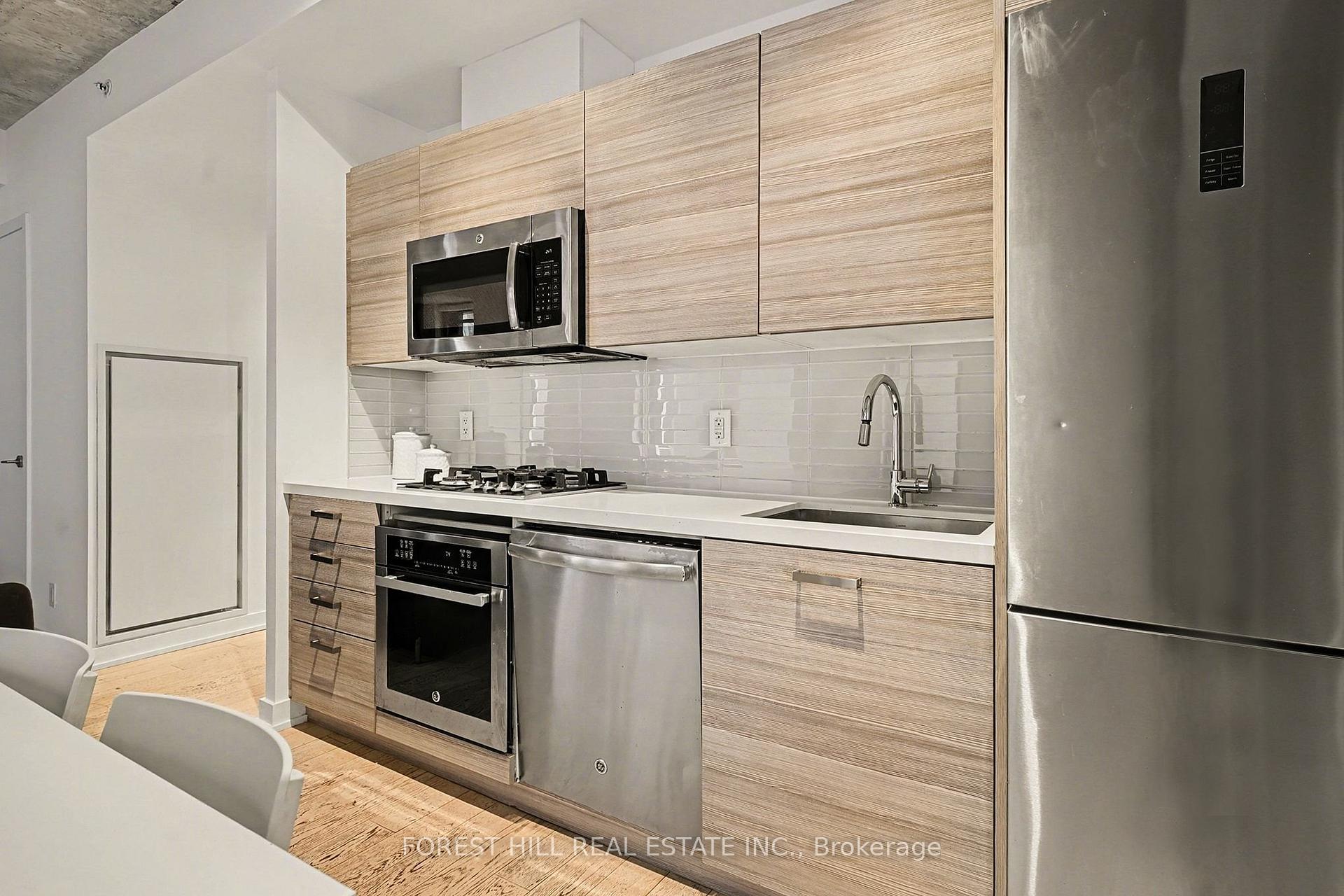 11 Charlotte Street 301