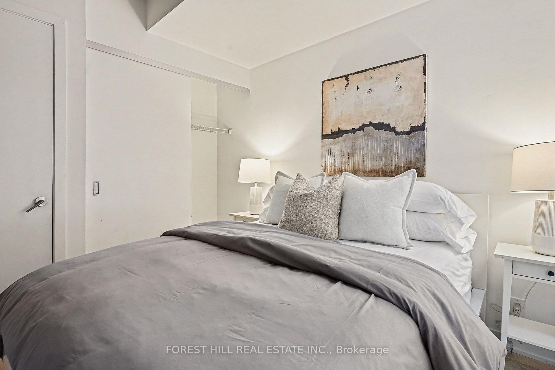 11 Charlotte Street 301