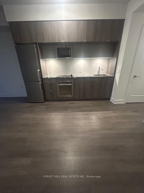 575 Bloor Street E 3501