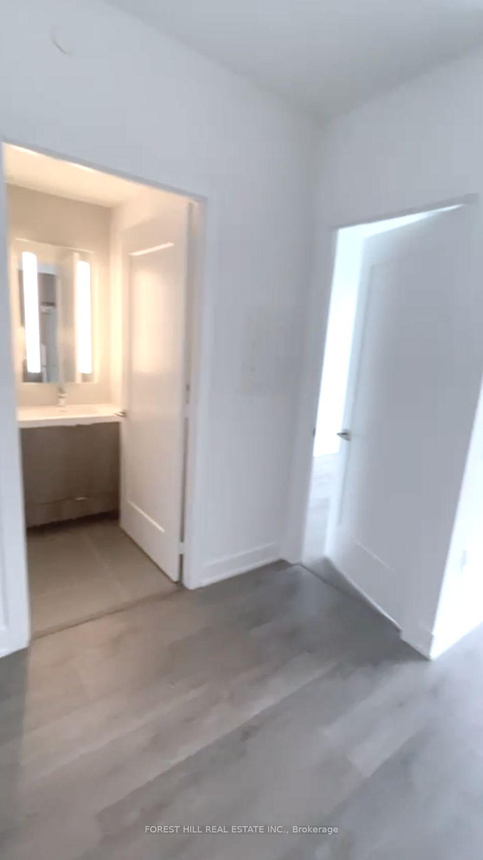 575 Bloor Street E 3501