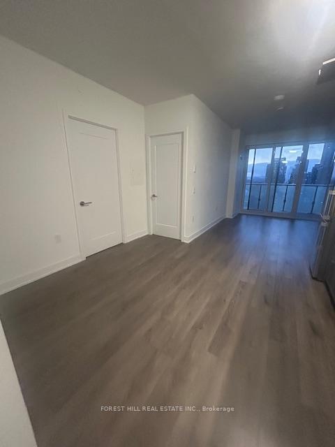 575 Bloor Street E 3501