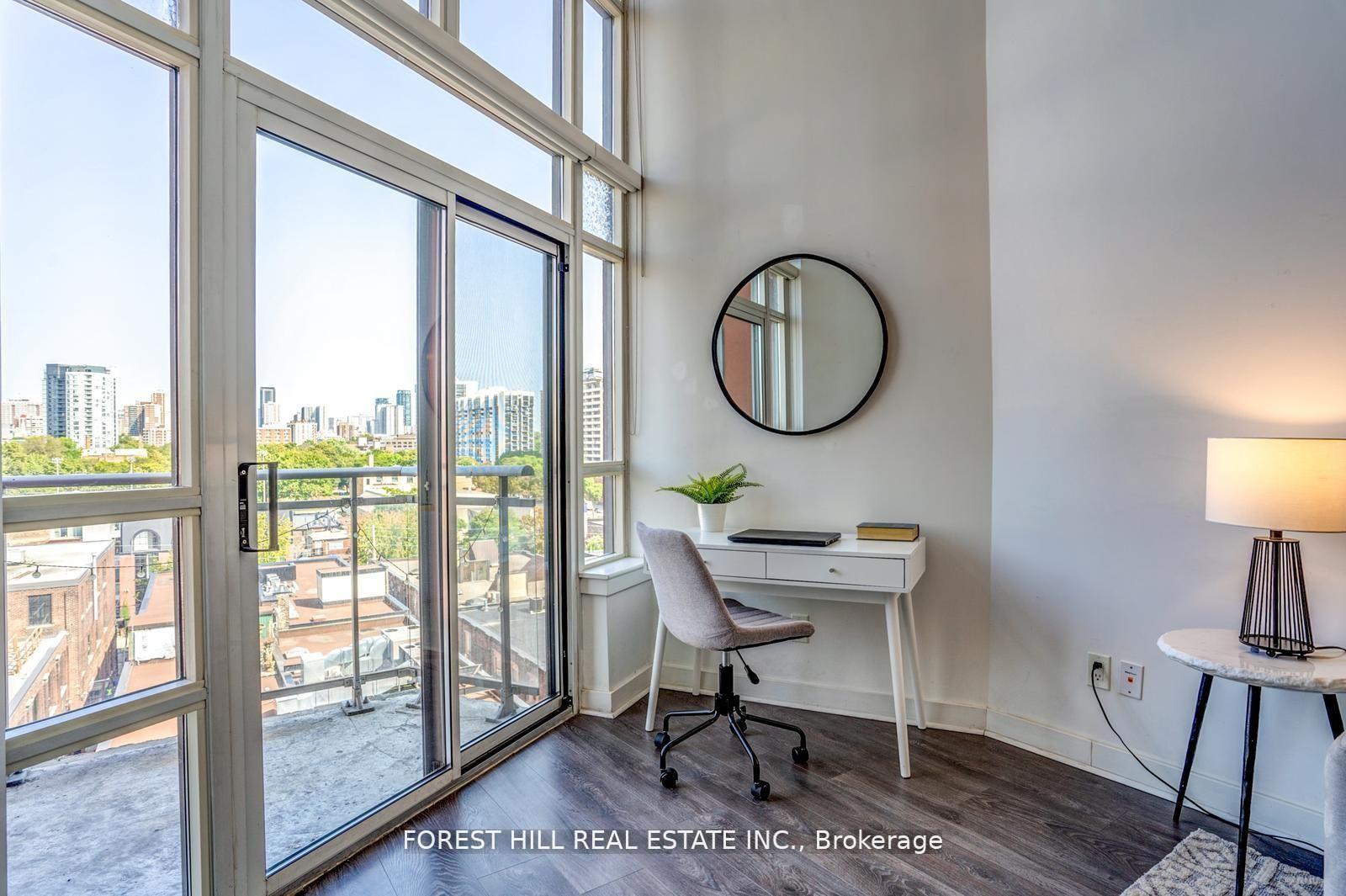 255 Richmond Street E 816