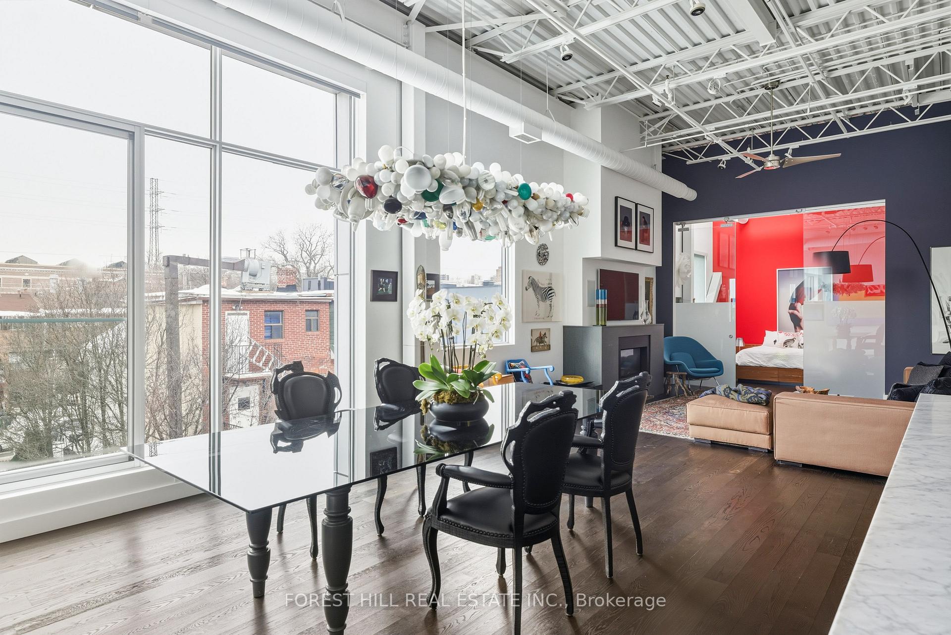 113 Dupont Street 301