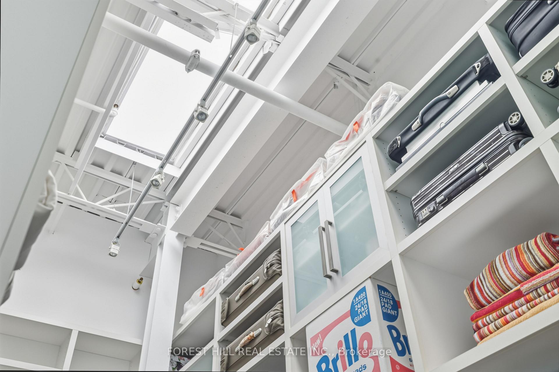 113 Dupont Street 301