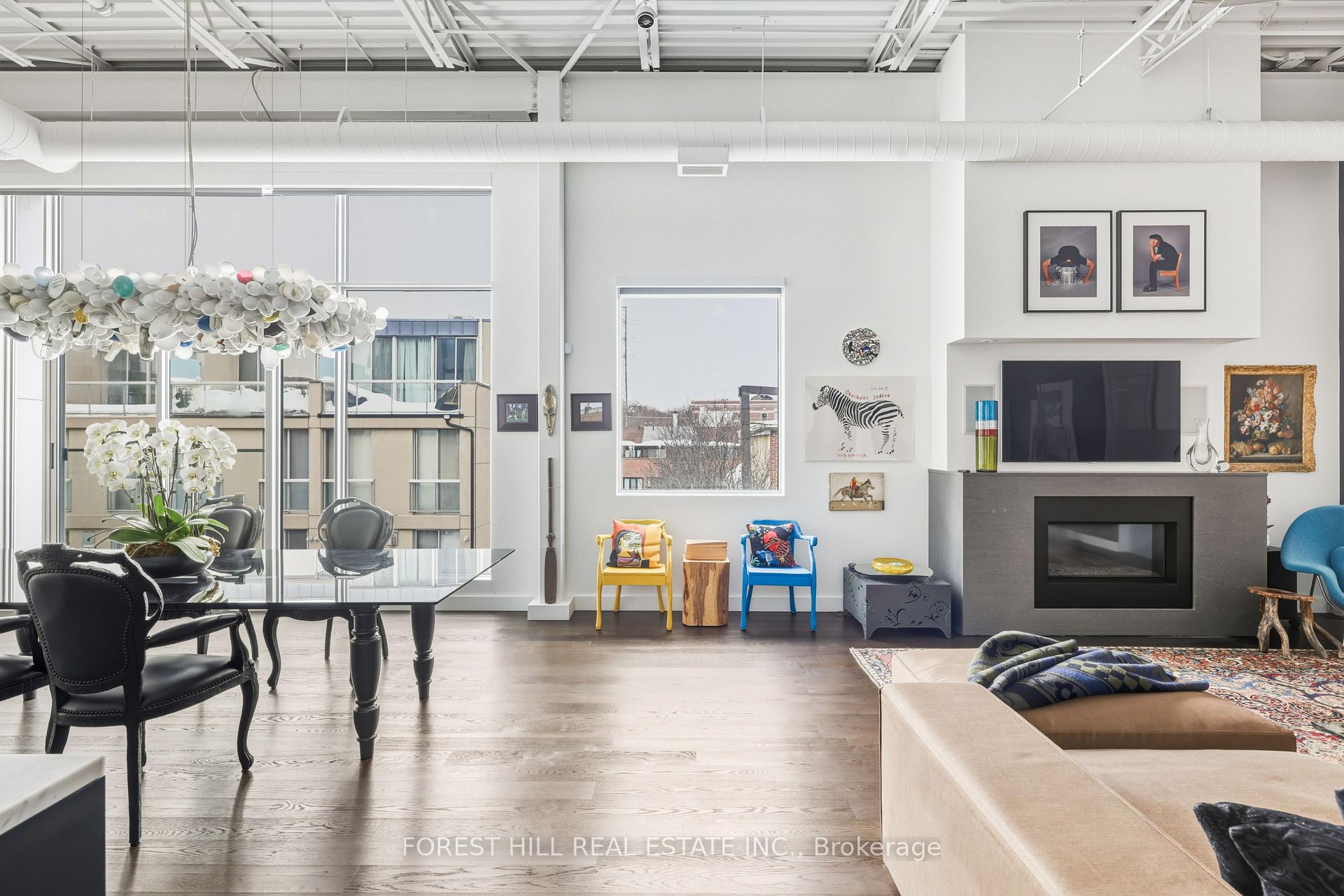 113 Dupont Street 301