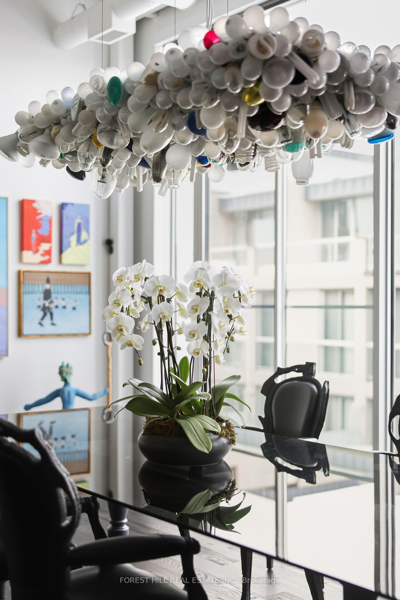 113 Dupont Street 301