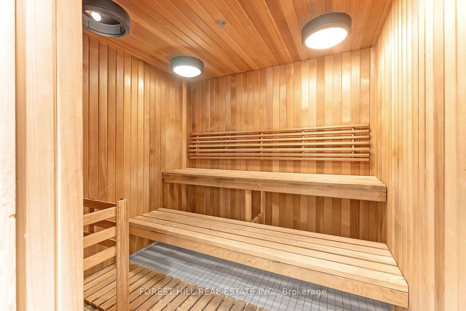 1 Yorkville Avenue 3903