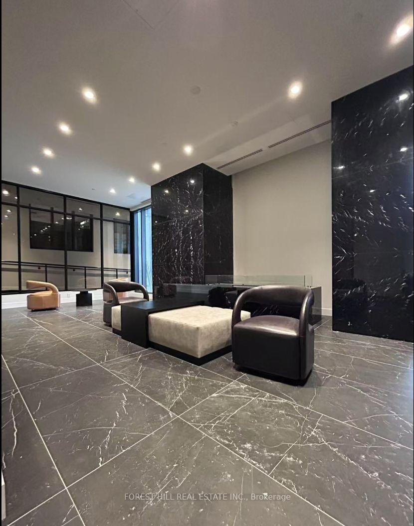 308 Jarvis Street 914