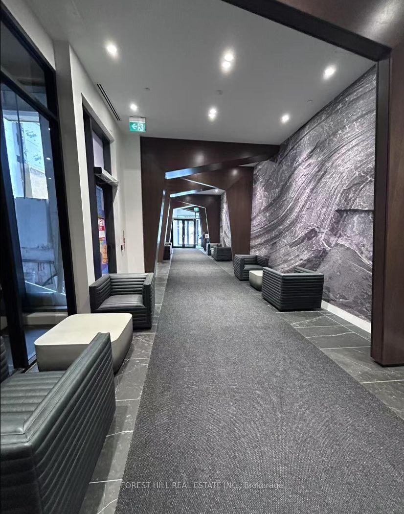 308 Jarvis Street 914