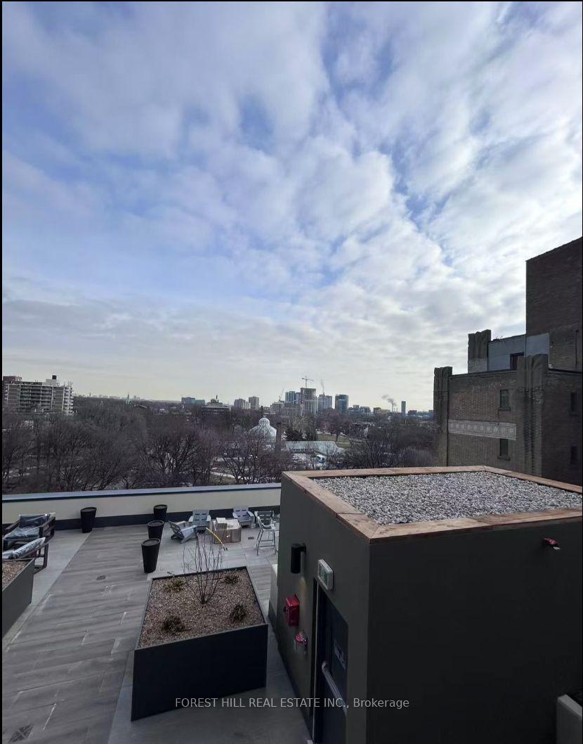 308 Jarvis Street 914