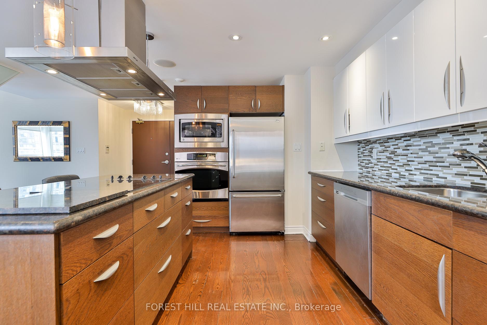 80 Cumberland Street PH 1904, Toronto C02, ON M5R 3K9, Toronto C02 ON, M5R 3K9