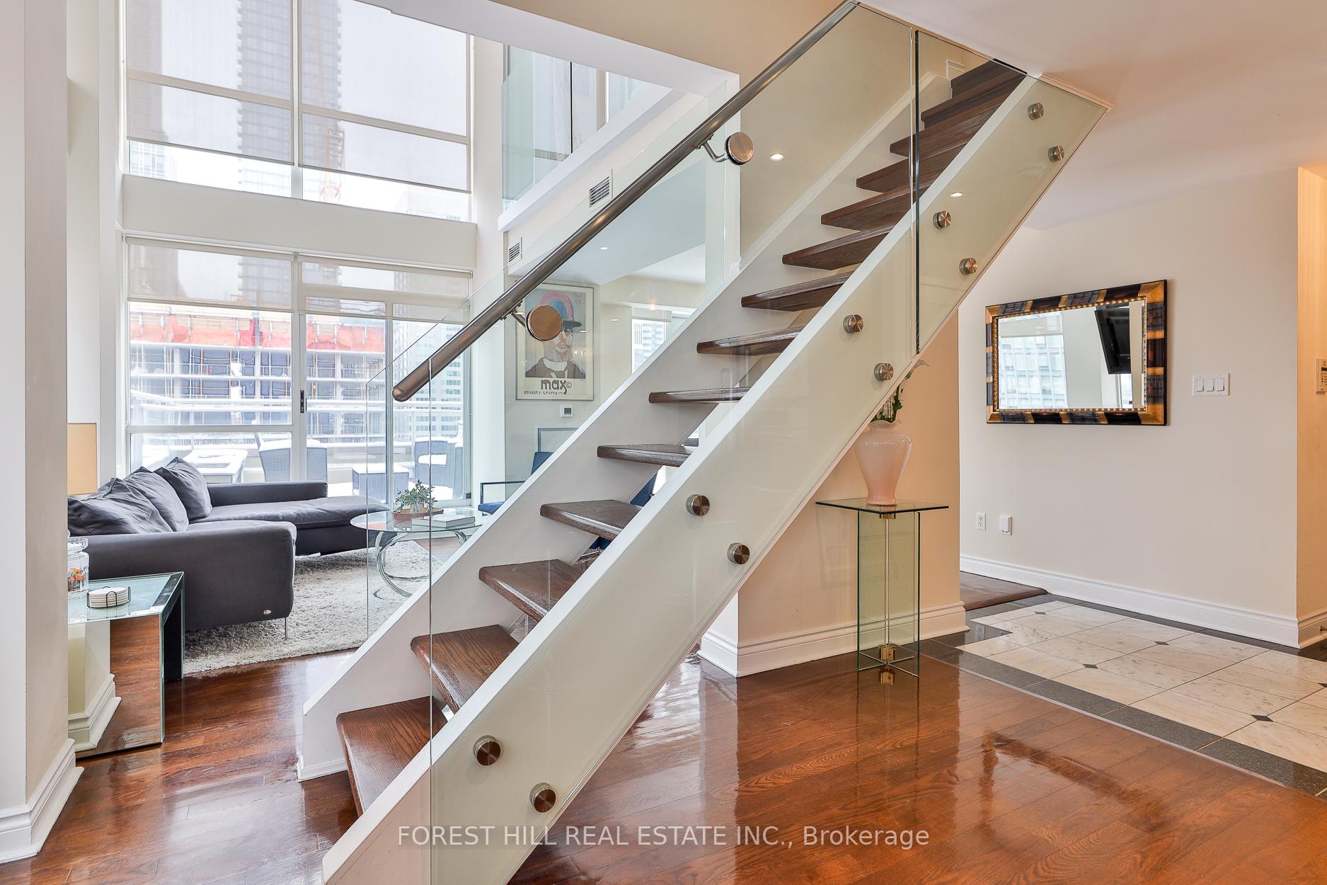 80 Cumberland Street PH 1904, Toronto C02, ON M5R 3K9, Toronto C02 ON, M5R 3K9