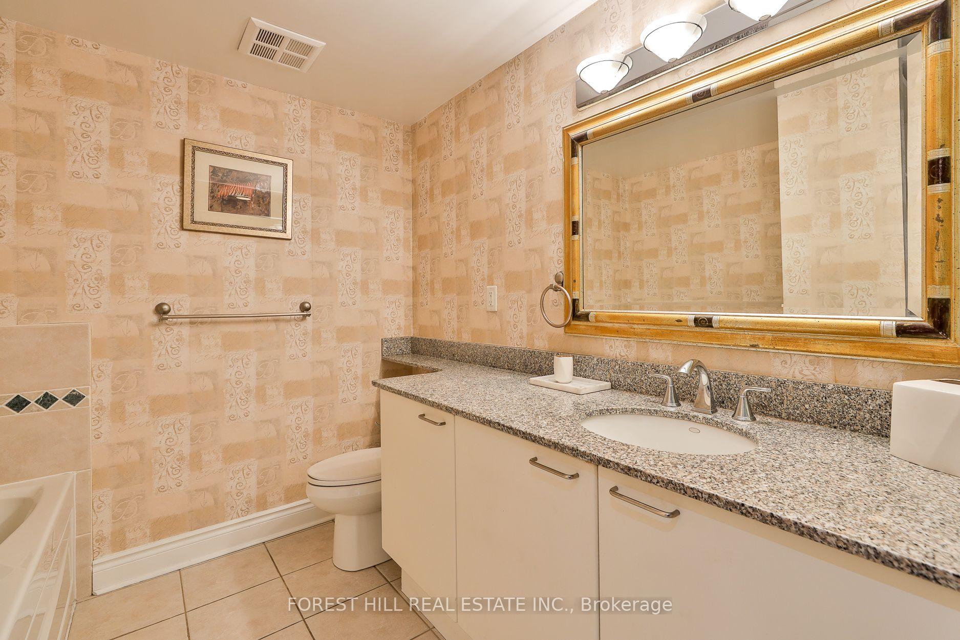 80 Cumberland Street PH 1904, Toronto C02, ON M5R 3K9, Toronto C02 ON, M5R 3K9