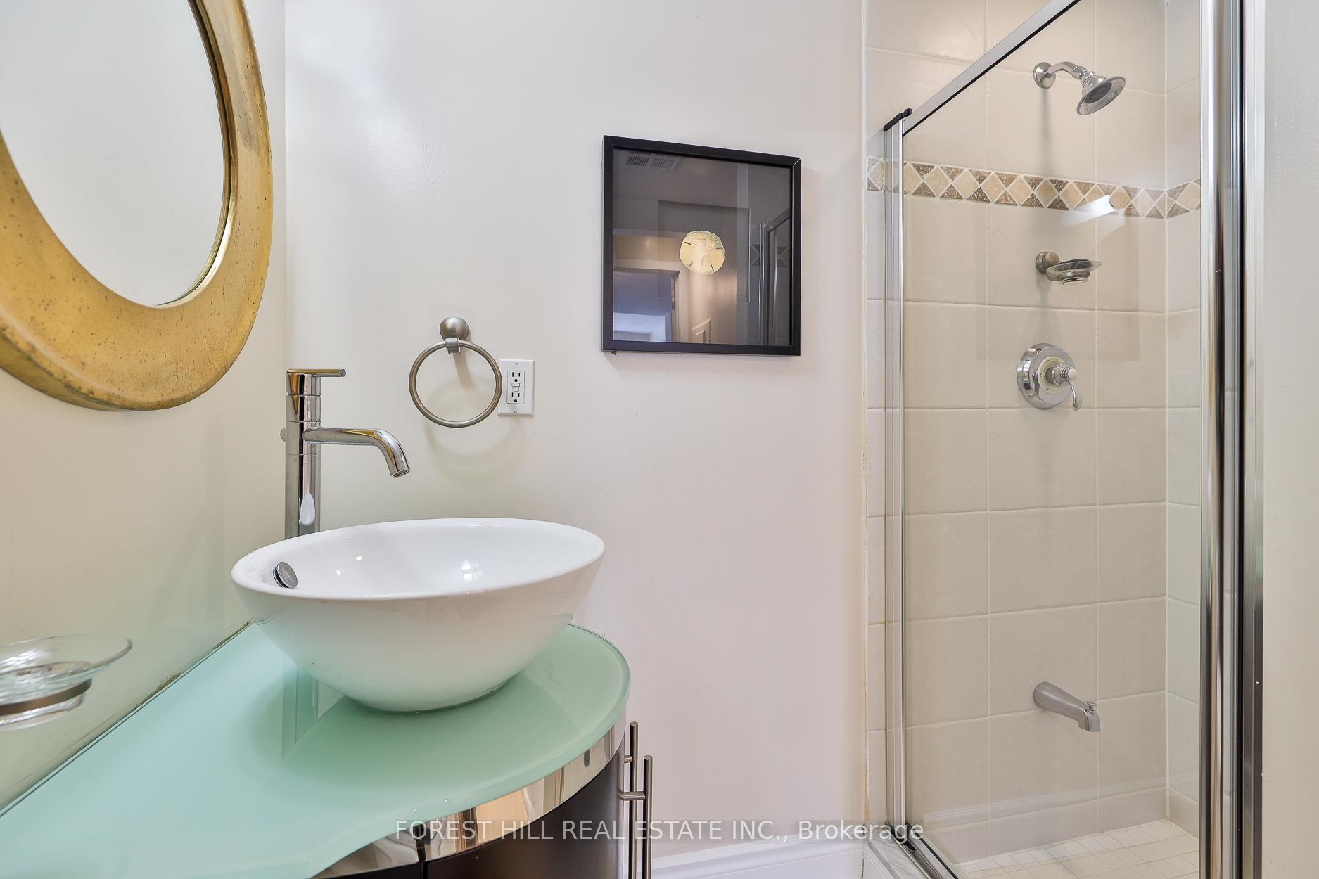 80 Cumberland Street PH 1904, Toronto C02, ON M5R 3K9, Toronto C02 ON, M5R 3K9