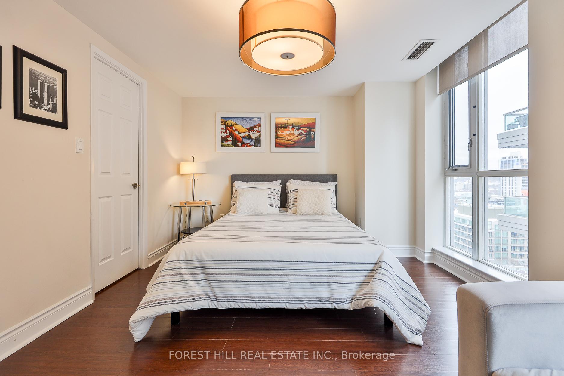 80 Cumberland Street PH 1904, Toronto C02, ON M5R 3K9, Toronto C02 ON, M5R 3K9