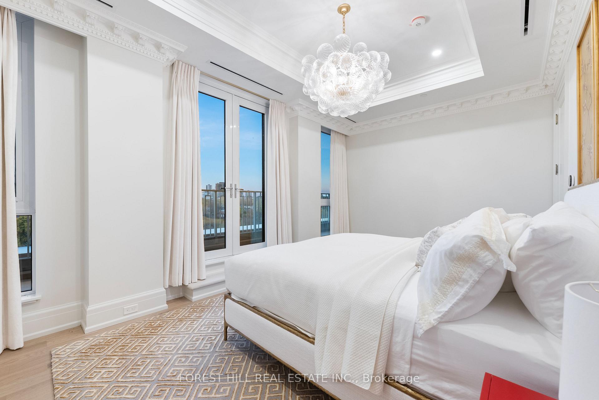 128 Hazelton Avenue 602