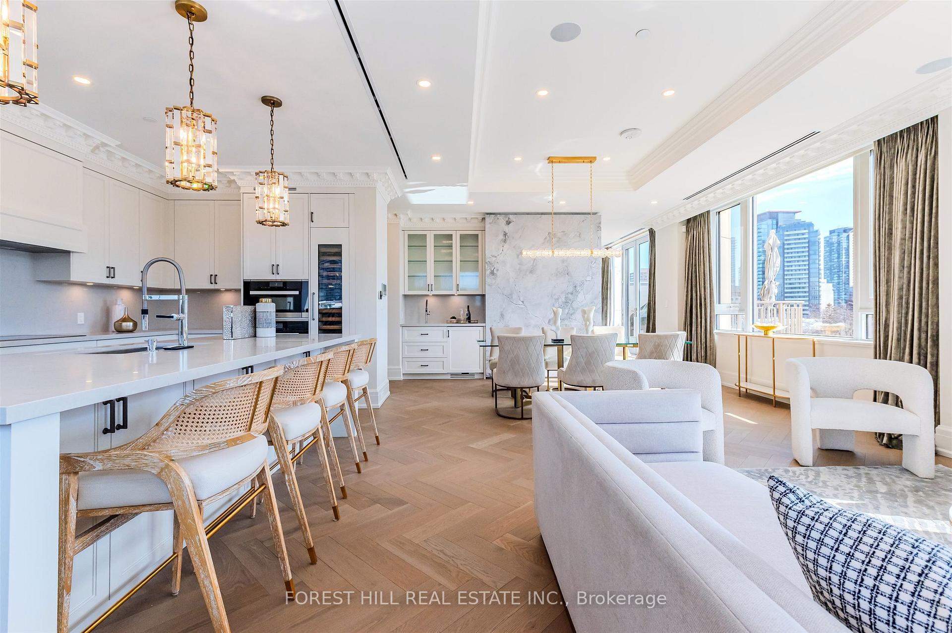 128 Hazelton Avenue 602