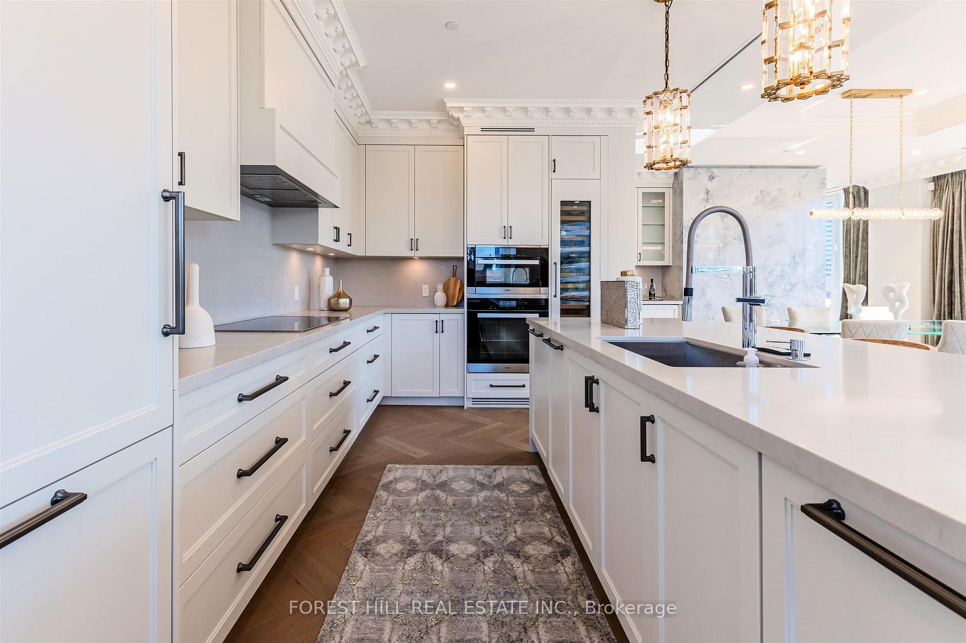 128 Hazelton Avenue 602