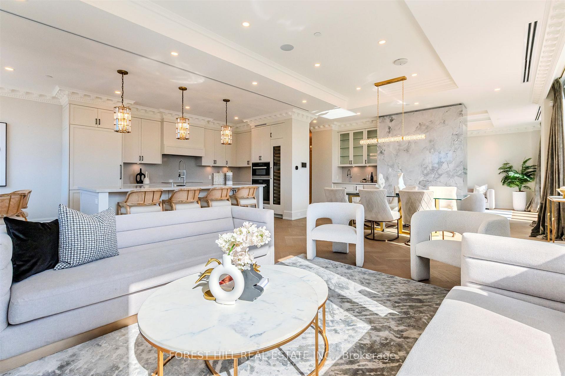 128 Hazelton Avenue 602