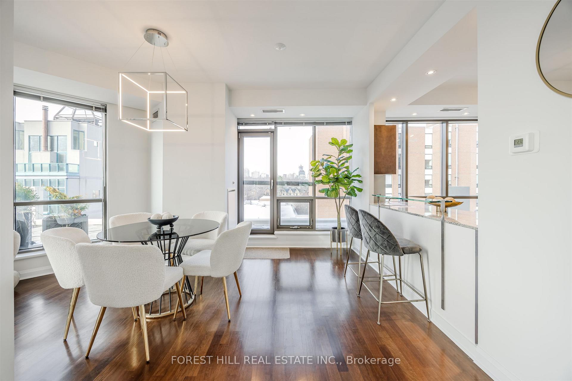 3 McAlpine Street 501, Toronto C02, ON M5R 3T5