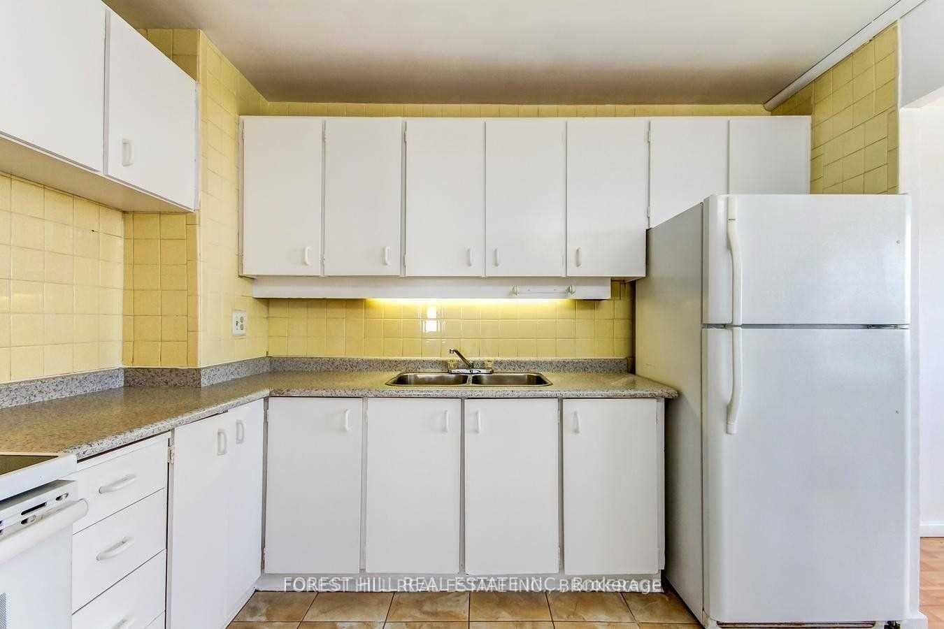 715 Don Mills Road 1002