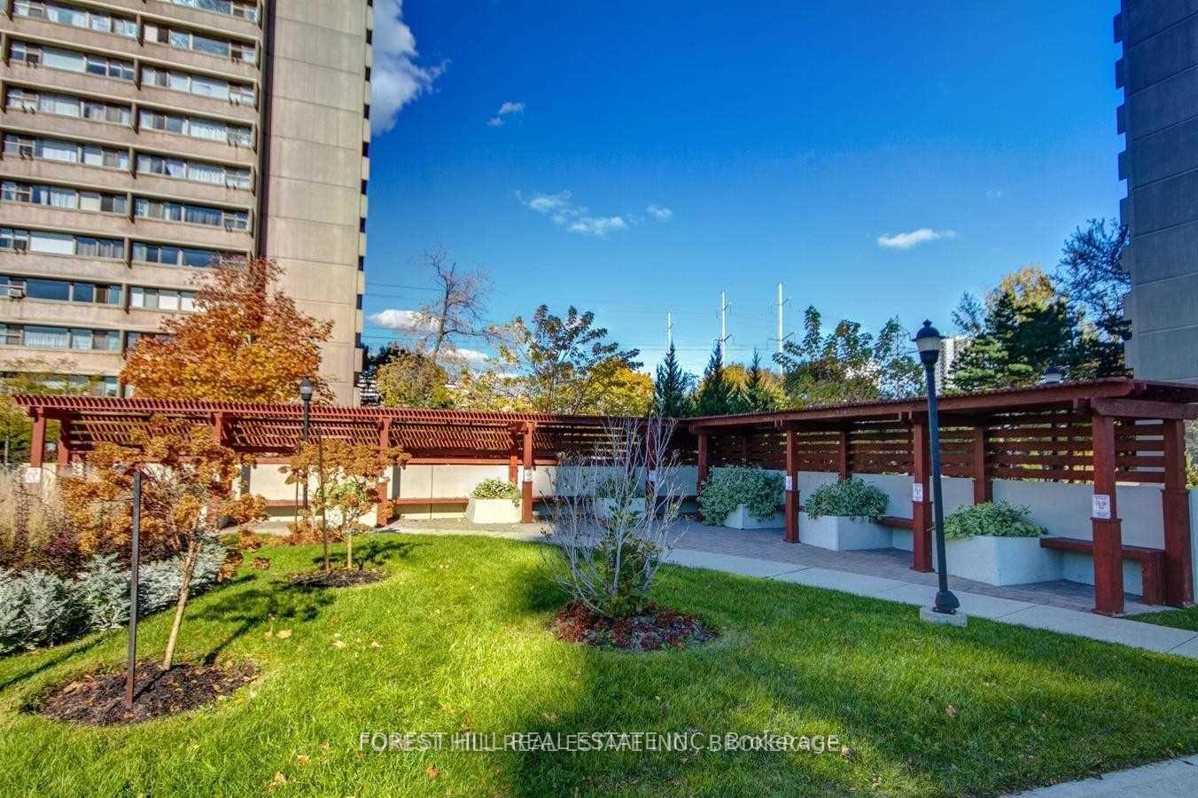 715 Don Mills Road 1002