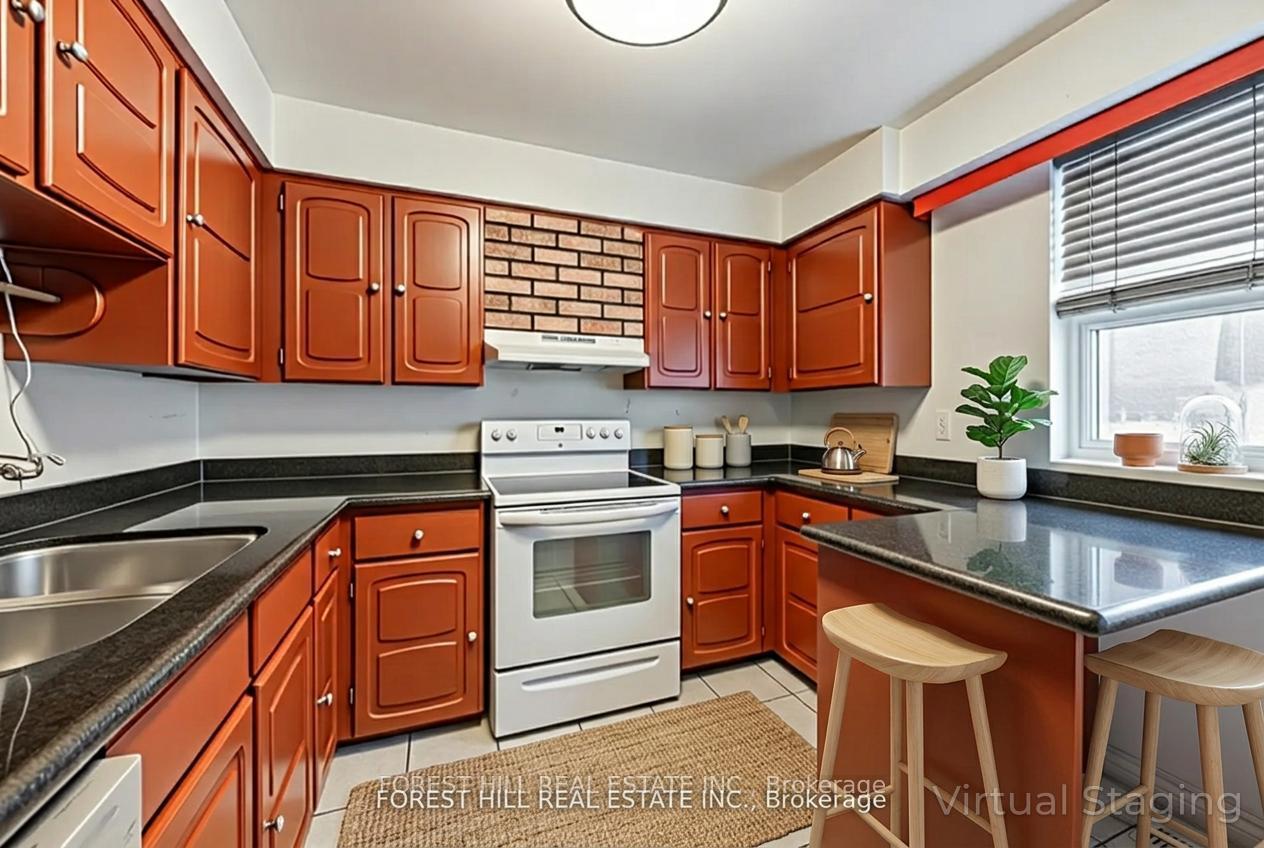 86 Village Greenway N/A