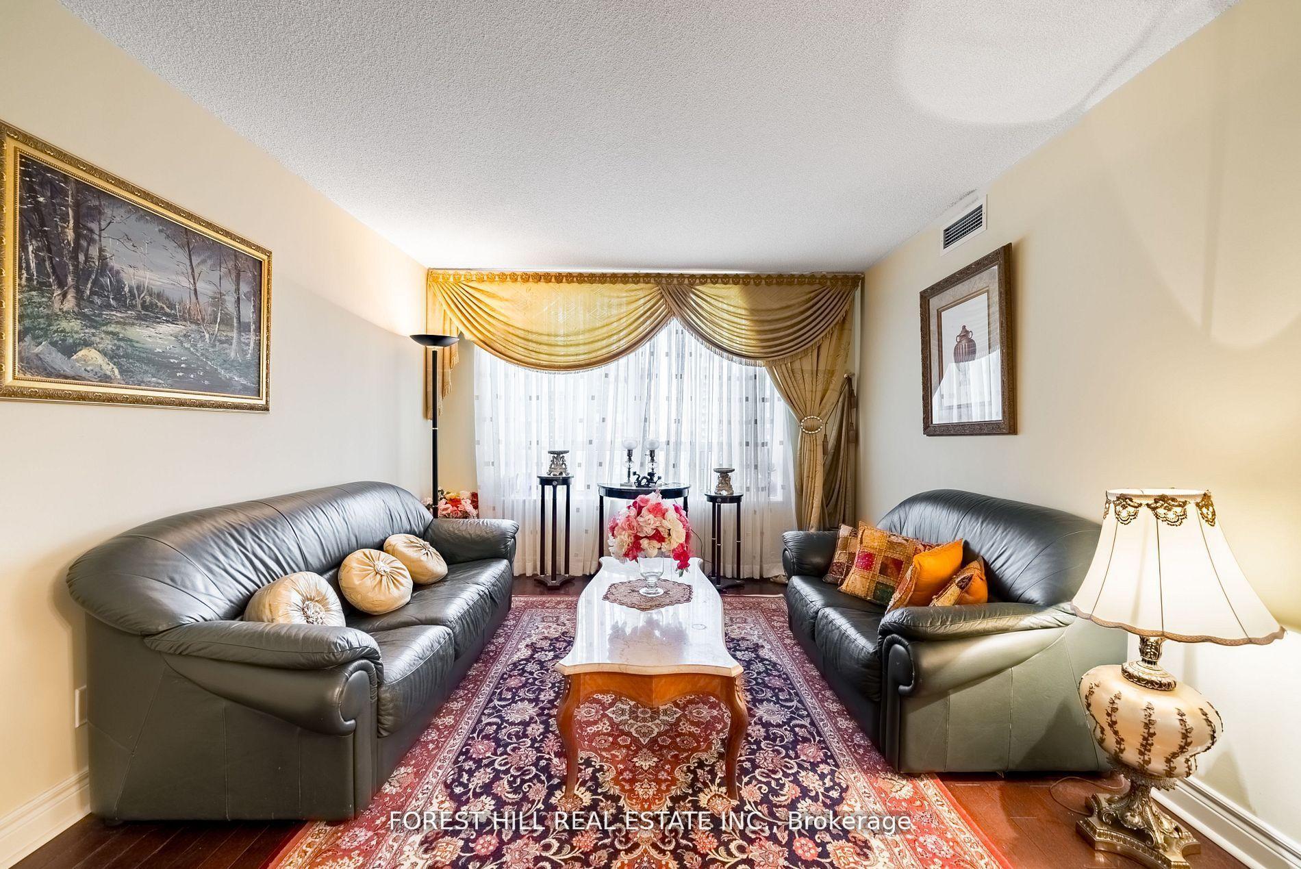 5418 Yonge Street 902