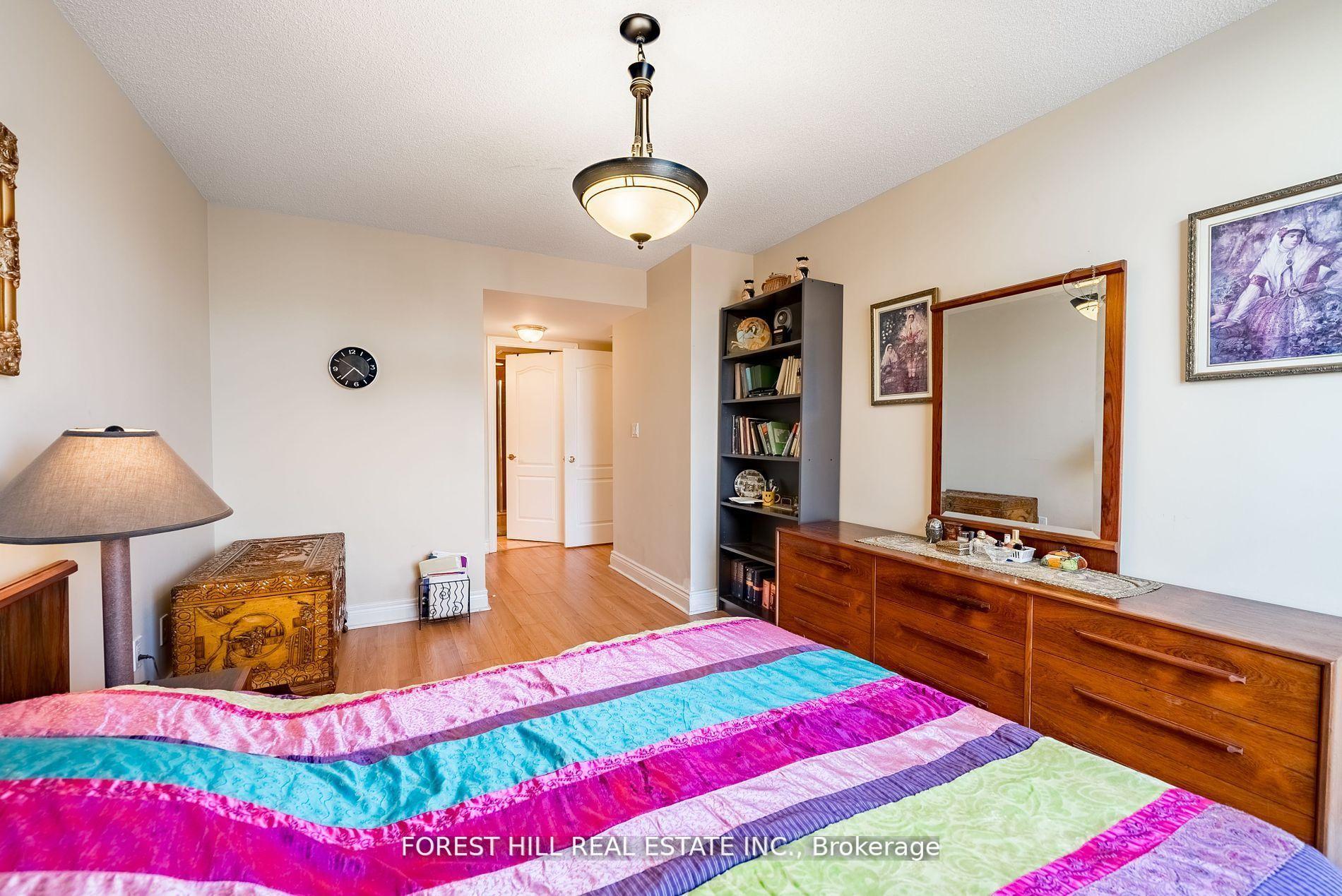 5418 Yonge Street 902