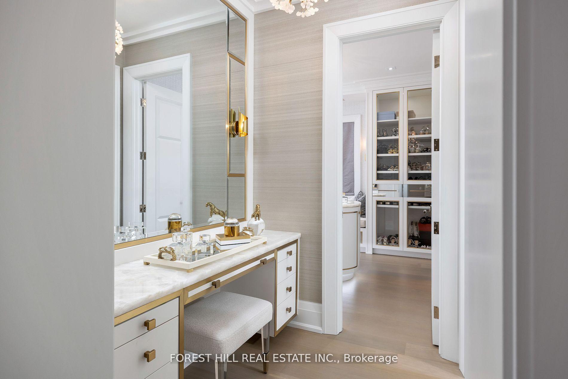 239 Cortleigh Boulevard