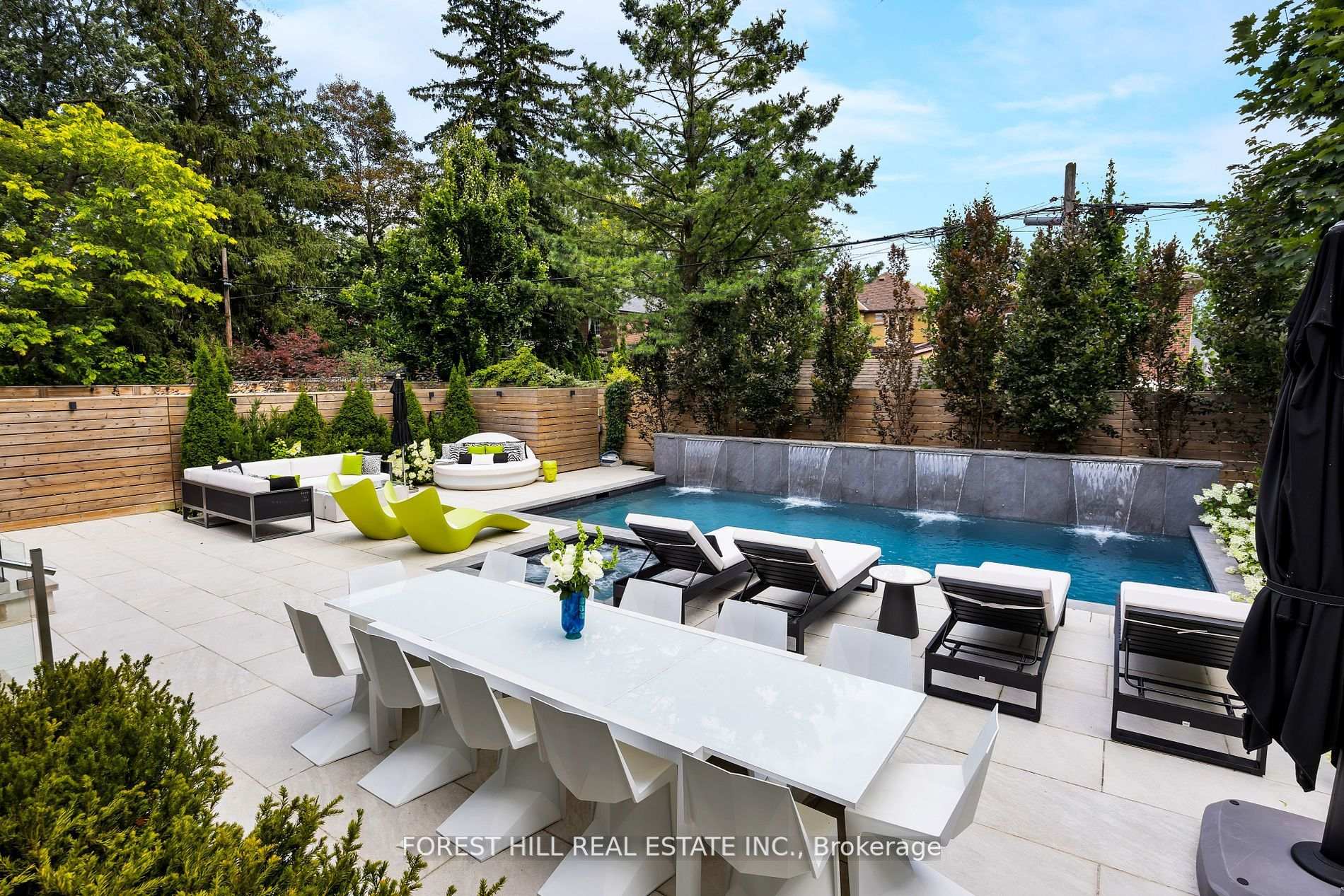 239 Cortleigh Boulevard