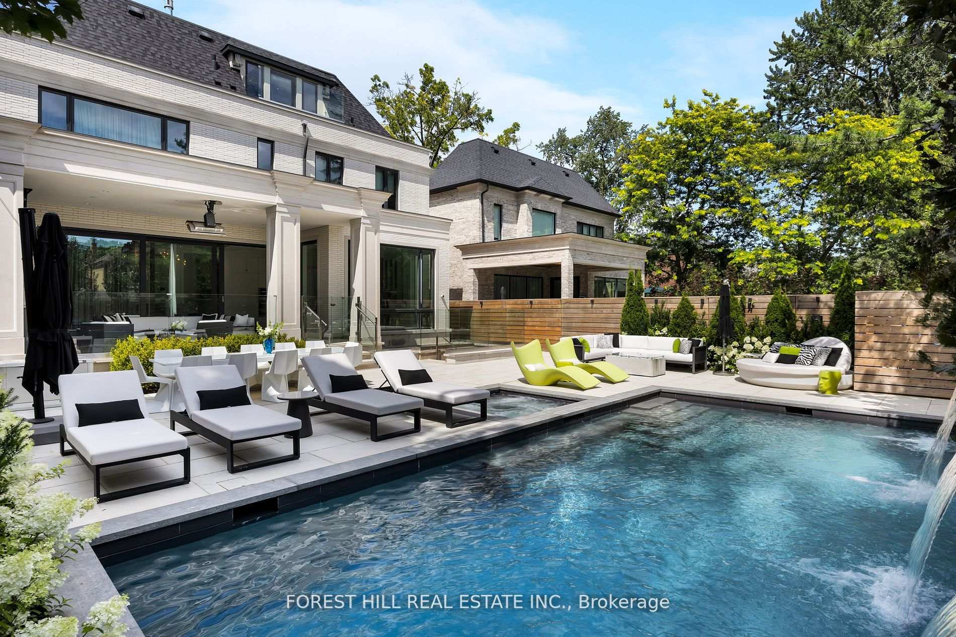 239 Cortleigh Boulevard